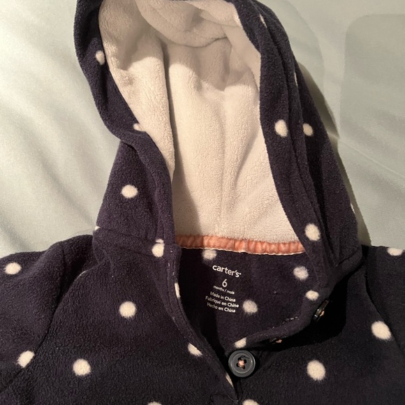 Carter’s full body sweater romper - Picture 2 of 4